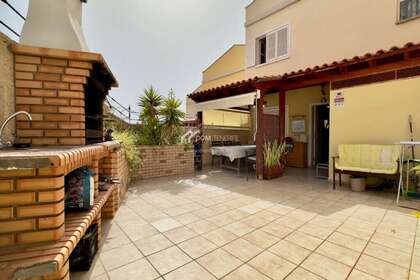 Townhouse for sale in Adeje, Santa Cruz de Tenerife, Tenerife. 