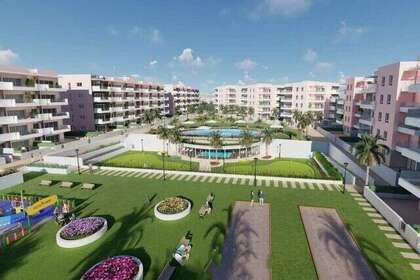 Apartment for sale in Guardamar del Segura, Alicante. 