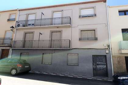 Apartment for sale in Mancha Real, Jaén. 