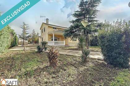 Land huse til salg i Uceda, Guadalajara. 
