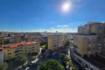 Flats in Sevilla. 