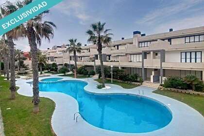 Apartmány na prodej v Torrevieja, Alicante. 