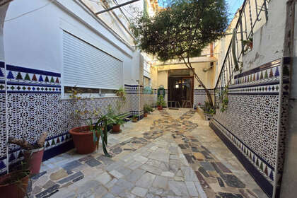 House for sale in Canals, Valencia. 