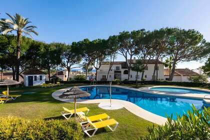 Townhouse vendita in Estepona, Málaga. 