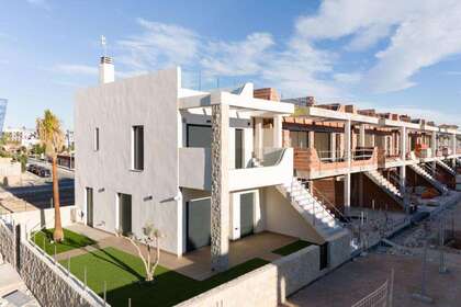 Casa vendita in Pilar de la Horadada, Alicante. 