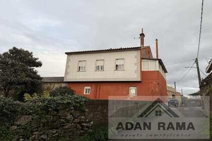 房子 出售 进入 Vilanova de Arousa, Pontevedra. 