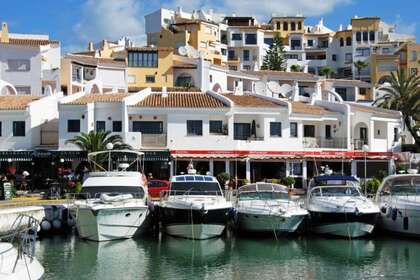 Apartment zu verkaufen in Marbella, Málaga. 