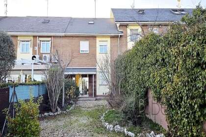 Townhouse vendita in Villanueva de la Cañada, Madrid. 