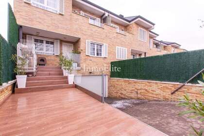 Townhouse vendita in Boadilla del Monte, Madrid. 