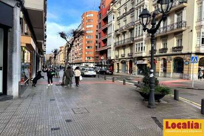 Obchodní prostory v Bilbao, Vizcaya (Bizkaia). 
