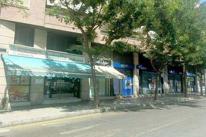 Commercial premise for sale in Lleida, Lérida (Lleida). 