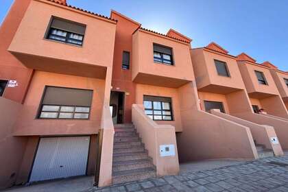 Huizen verkoop in Puerto del Rosario, Las Palmas, Fuerteventura. 