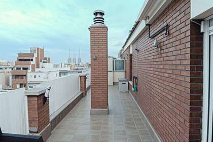 Penthouses verkoop in Sant Adrià de Besos, Barcelona. 