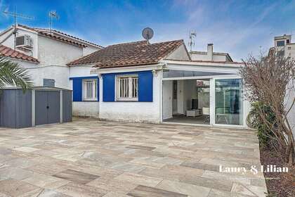 Haus zu verkaufen in Canyelles Almadraba (Roses), Girona. 