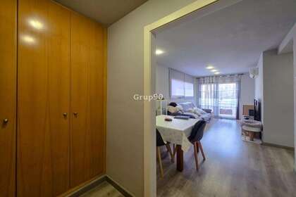 Flat for sale in Rosselló, Lérida (Lleida). 