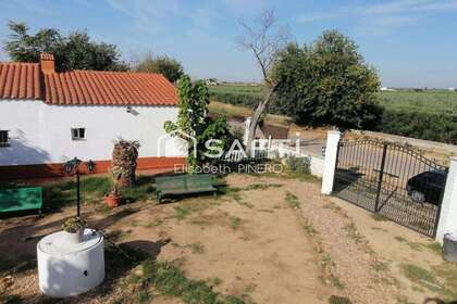 Huse til salg i Montijo, Badajoz. 