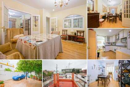 Townhouse vendita in Sevilla. 