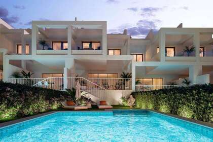 Klynge huse til salg i San luis de sabinillas, Málaga. 