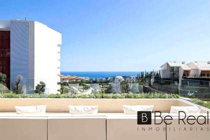 Byty na prodej v Benalmádena, Málaga. 