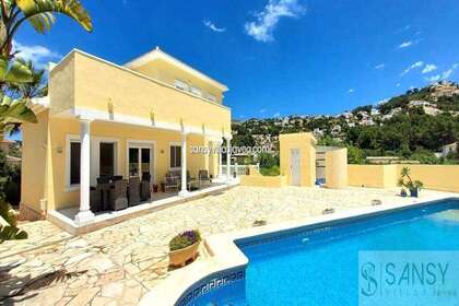 House for sale in Moraira, Alicante. 