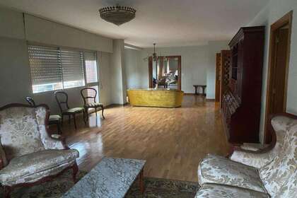 Apartment for sale in Ciudad Real. 