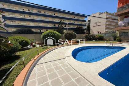 Apartment for sale in Malgrat de Mar, Barcelona. 