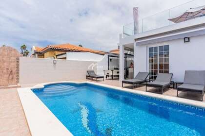 House for sale in Adeje, Santa Cruz de Tenerife, Tenerife. 