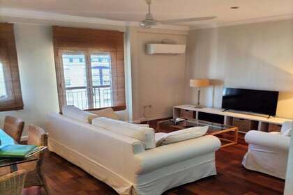 Flat in Sevilla. 