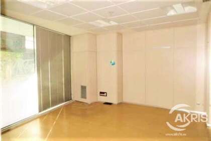 Commercial premise for sale in Alcorcón, Madrid. 