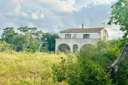 Country house for sale in Tortosa, Tarragona. 