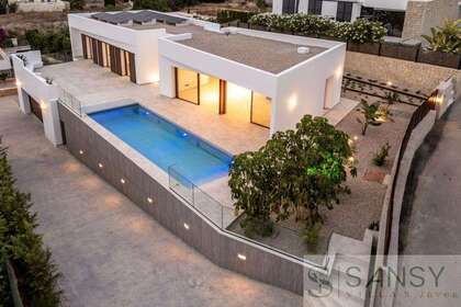 Flat for sale in Benissa, Alicante. 