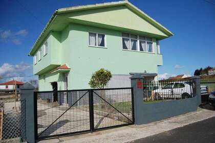Casa venta en Estrada (A), Pontevedra. 