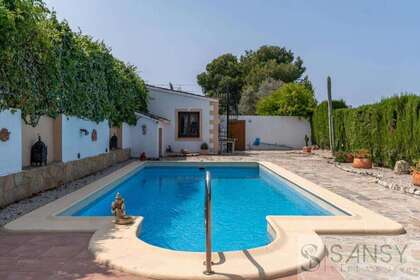 House for sale in Teulada, Alicante. 