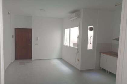 Apartamento em Sevilla. 
