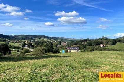 Enredo venda em Villaescusa, Cantabria. 