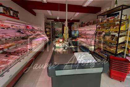 Premissa comercial venda em Gavà, Barcelona. 