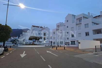 Flat for sale in Estepona, Málaga. 