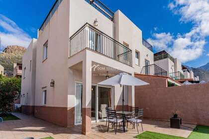 Dorpswoningen verkoop in Adeje, Santa Cruz de Tenerife, Tenerife. 