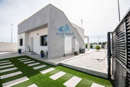 House for sale in Pinar de campoverde, Alicante. 
