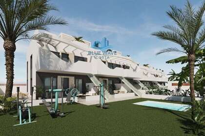 Flat for sale in Pilar de la Horadada, Alicante. 