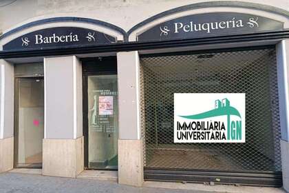 Commercial premise for sale in Tarragona. 