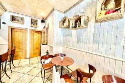 Commercial premise for sale in Vitoria-Gasteiz, Álava (Araba). 