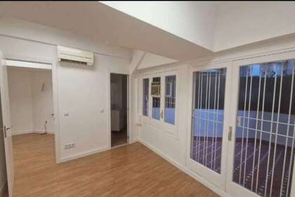 Kanceláře na prodej v Barcelona. 