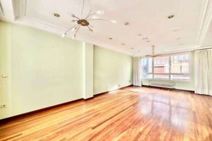 Квартира Продажа в Vitoria-Gasteiz, Álava (Araba). 