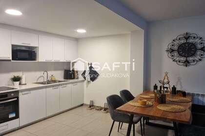 Apartmány na prodej v Olost, Barcelona. 