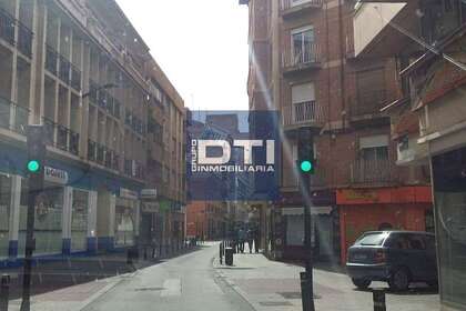 Flat for sale in Albacete. 