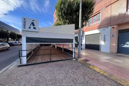 Commercial premise for sale in Villarreal, Castellón. 