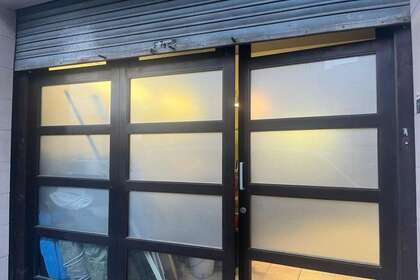 Commercial premise for sale in Esplugues de Llobregat, Barcelona. 