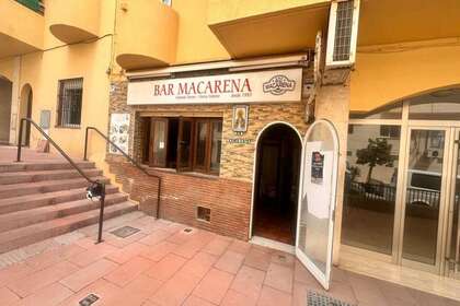 Locale commerciale vendita in Estepona, Málaga. 