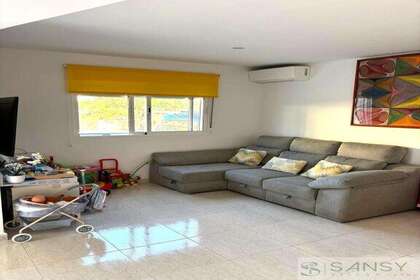 Gebäude zu verkaufen in Sagra, Alicante. 